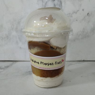 Torta En Vaso Lucuma Manjar Nuez