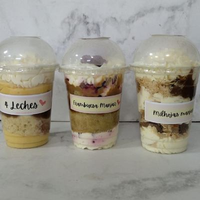 Torta En Vaso Piña Manjar