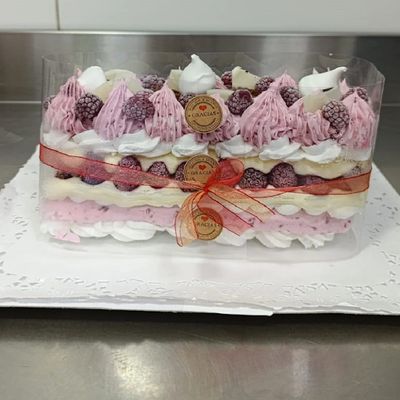 Torta Fría Rectangular 8P Merengue Frambuesa