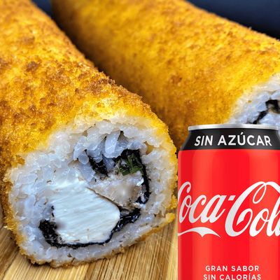 2 HAND ROLL POLLO QUESO CEBOLLÍN + BEBIDA EN LATA VARIEDADES