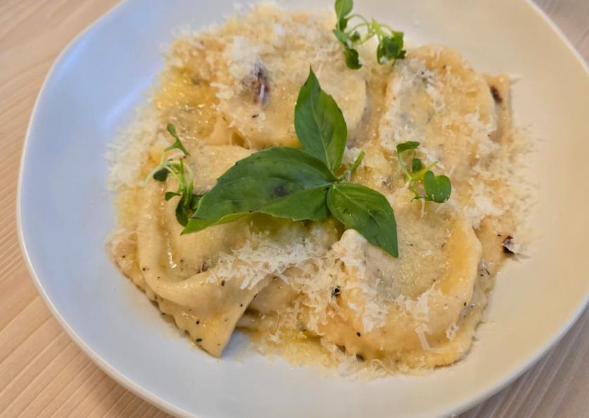 Ravioli Caprese