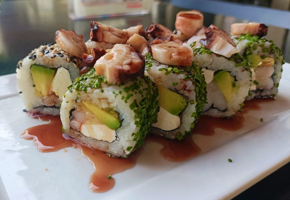 246.- TAKO EBI.