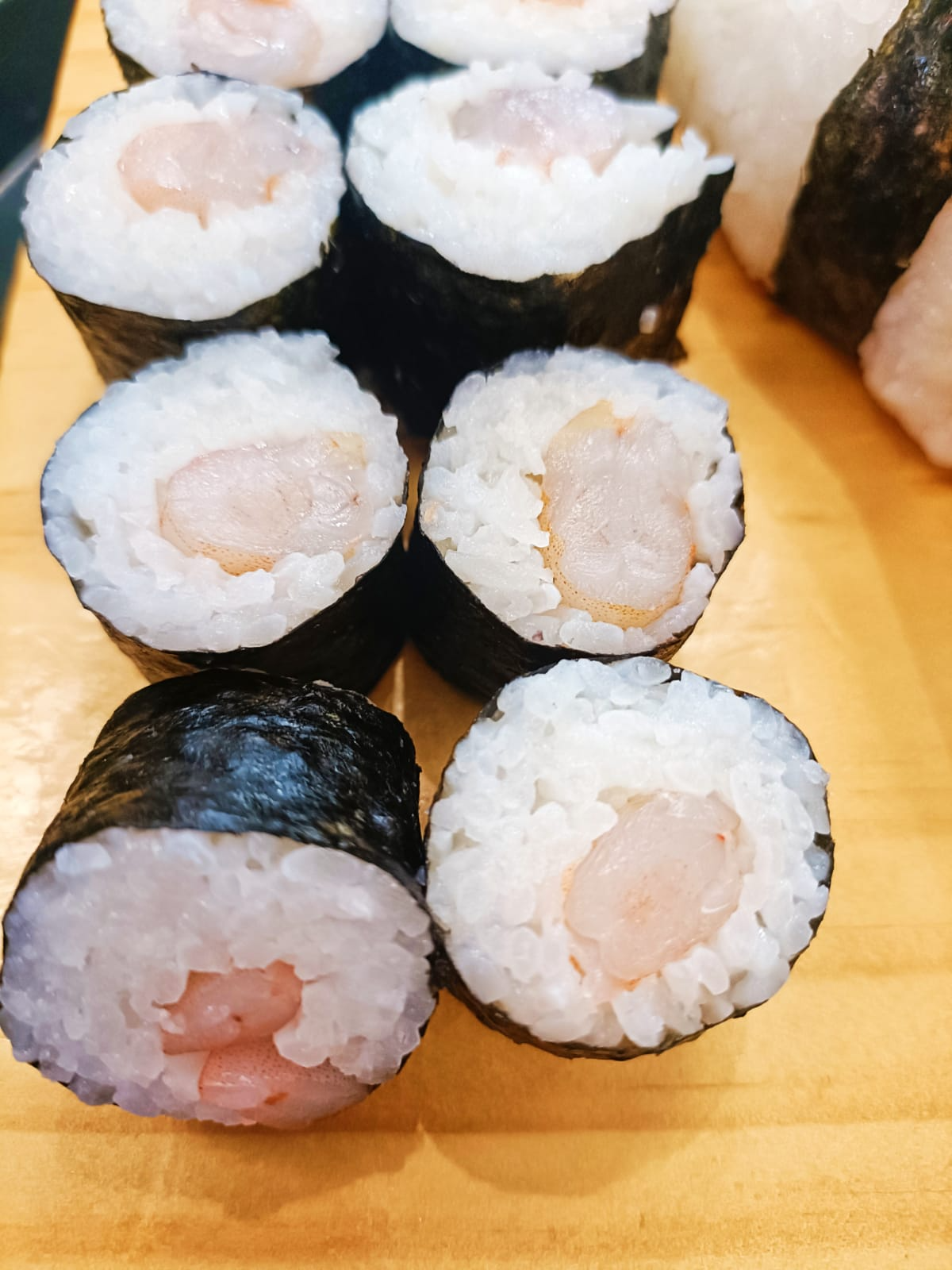 100-Ebi maki.