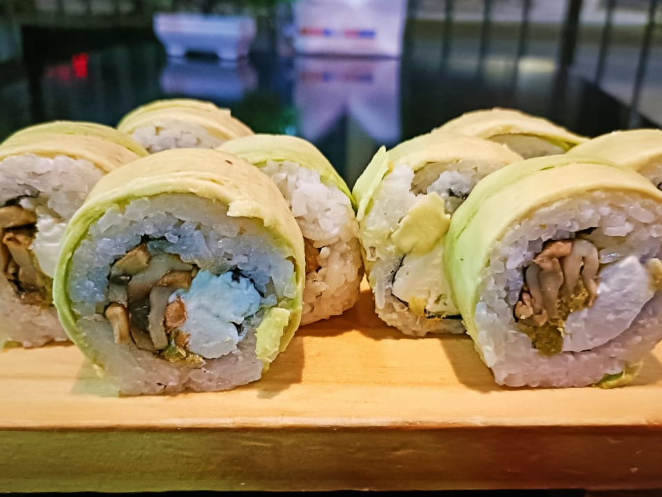 041-Summer Roll