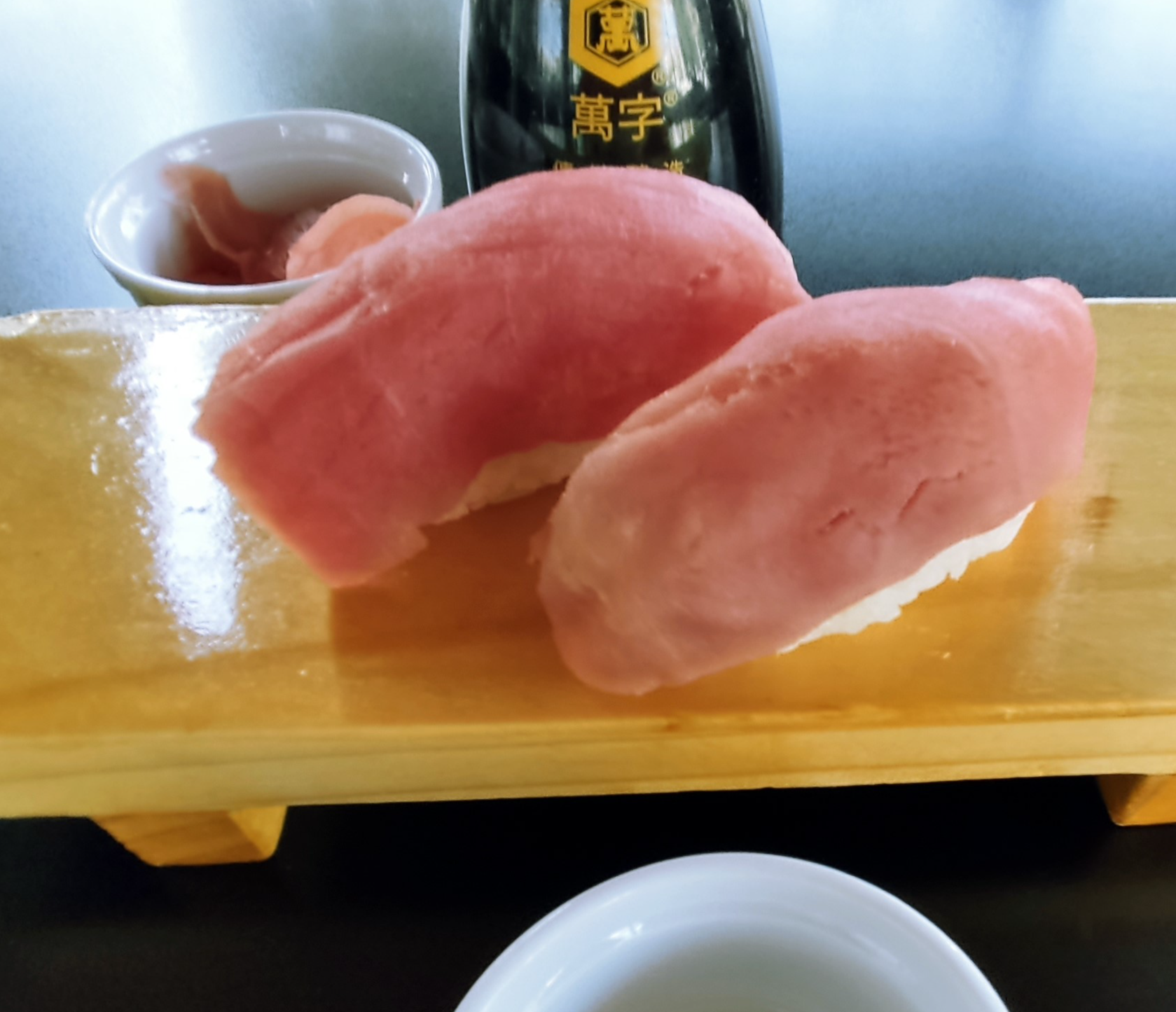 17-Nigiri Tuna