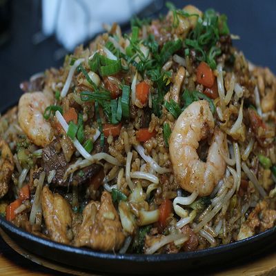 Arroz Chaufan Wok Roll